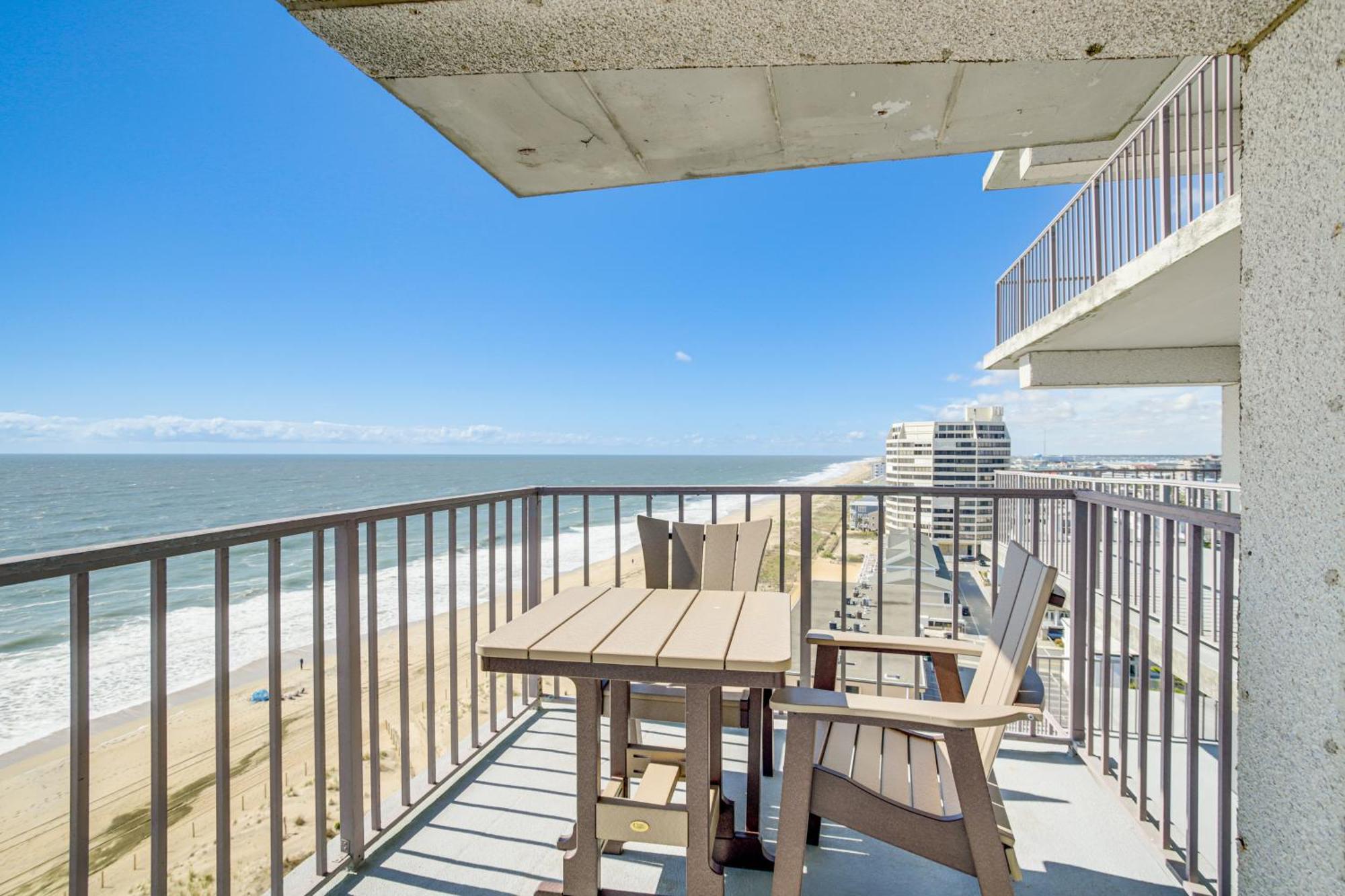 Ocean City Condo With Heated Pool And Beachfront View! 外观 照片